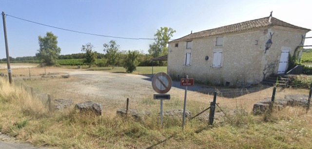 Aire camping-car  Colombier (24560) - Photo 1